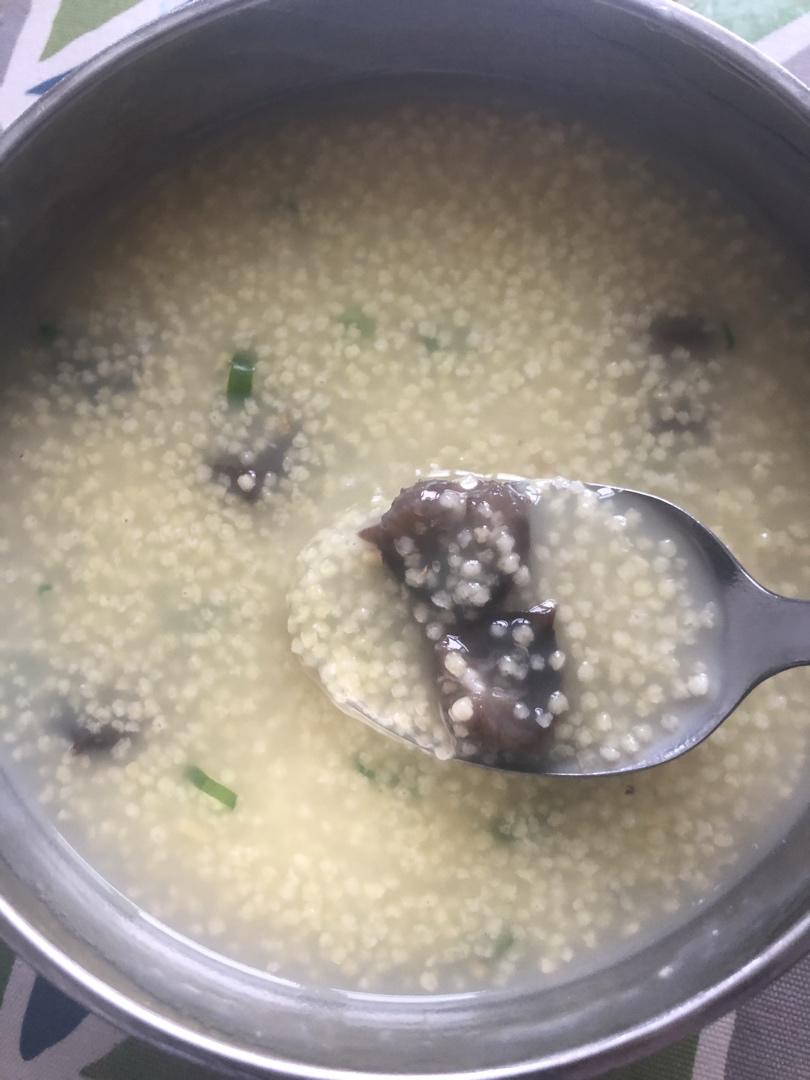 海参小米粥