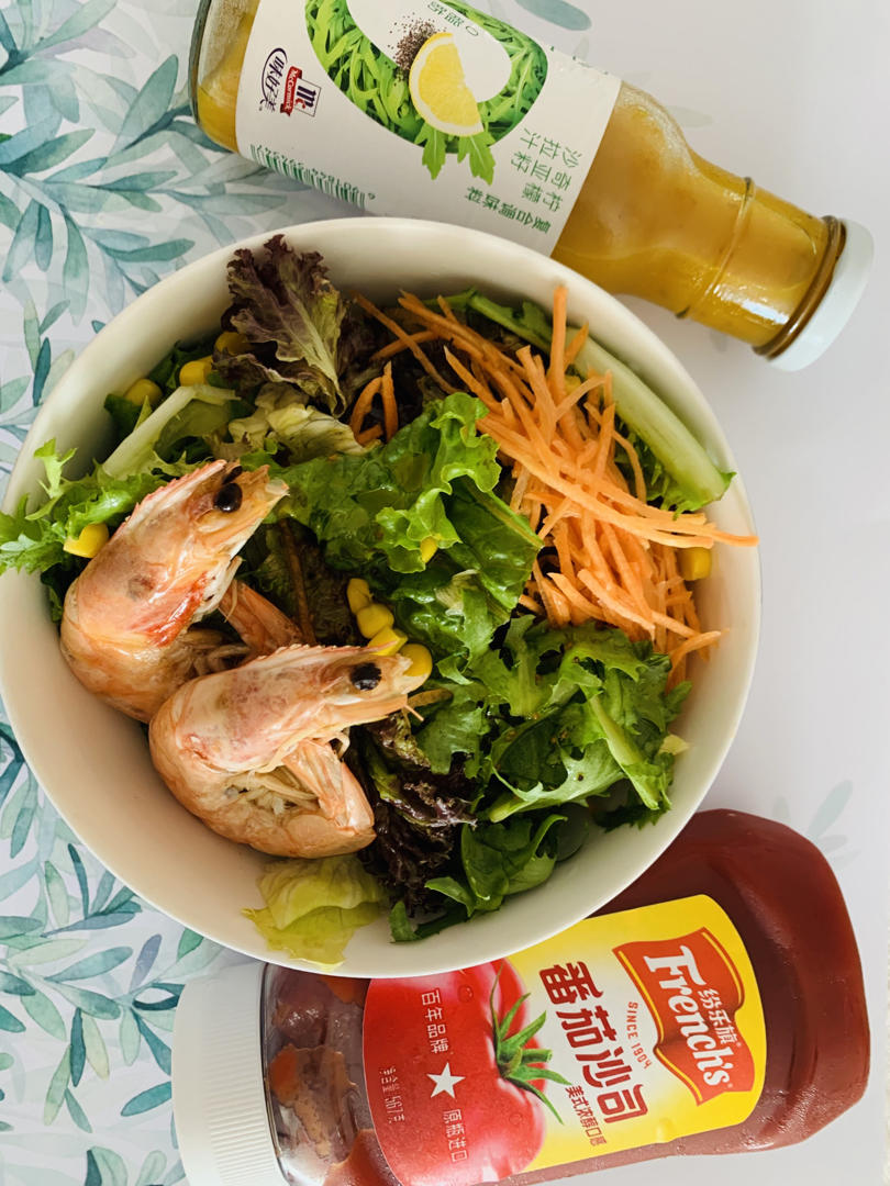 3款高颜值的夏日快乐减脂沙拉+万能减脂沙拉汁