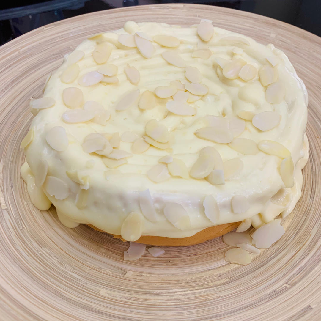 爆浆海盐奶盖蛋糕