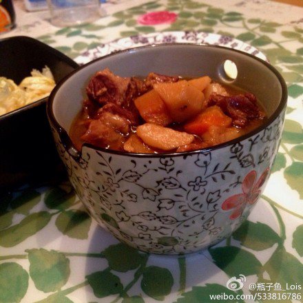胡萝卜土豆烧牛腩