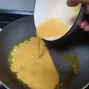 白玉茹炒蛋的做法 步骤5