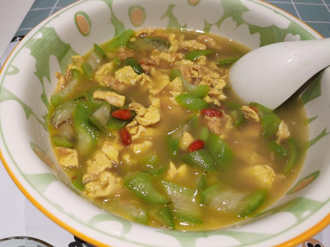 丝瓜鸡蛋汤