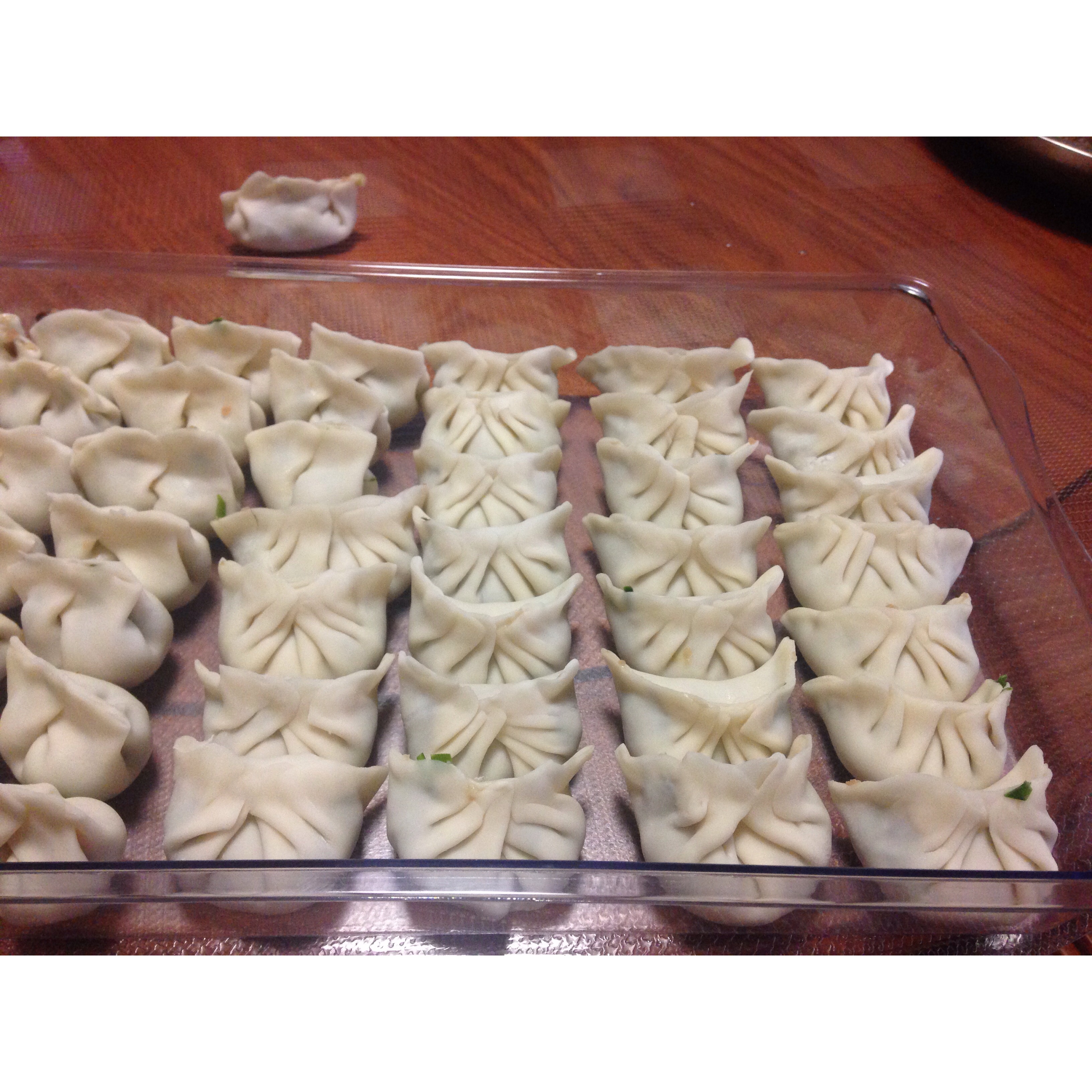 韭菜猪肉饺子(最简单最好吃又最多汁的饺子)