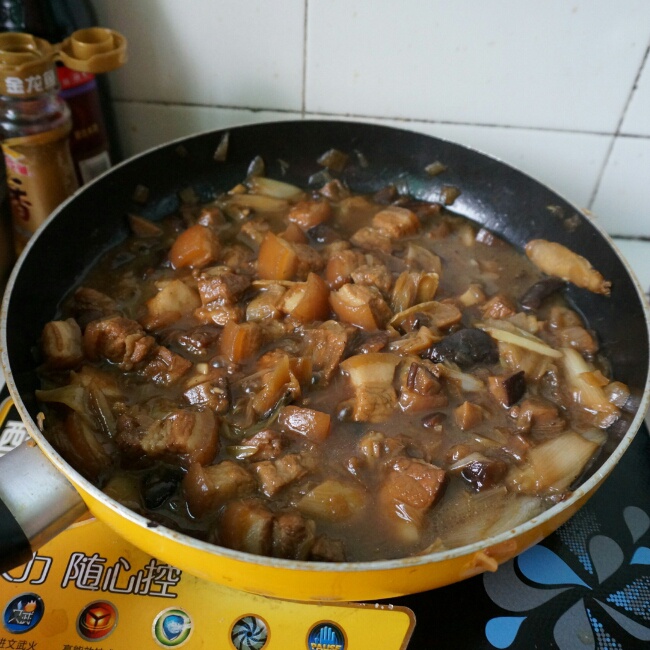 台湾卤肉饭