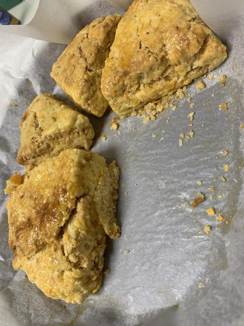 神仙美味｜咸蛋黄肉松司康