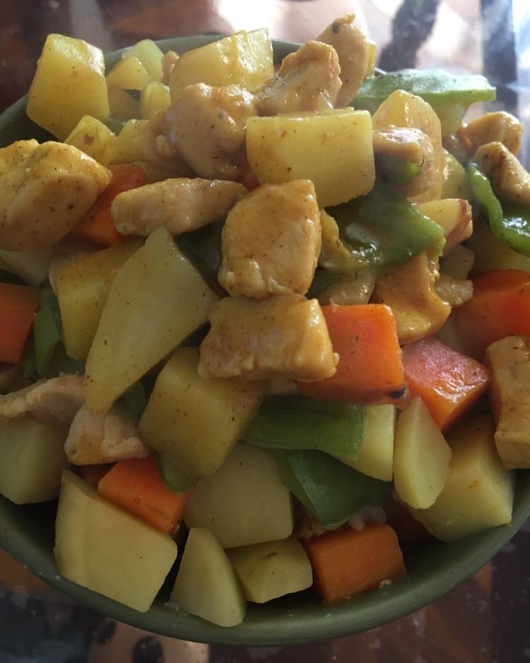 咖喱鸡肉饭