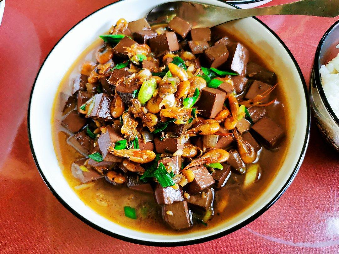 河虾炒鸭血（不辣），赞
