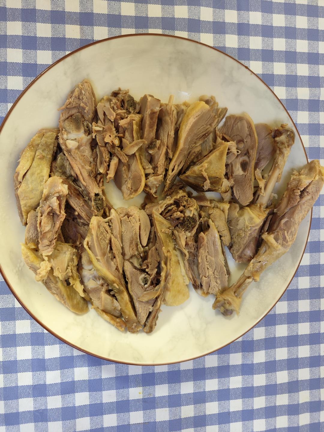 首次成功的盐水鸭腿