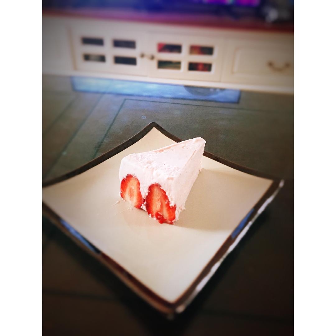 草莓慕斯