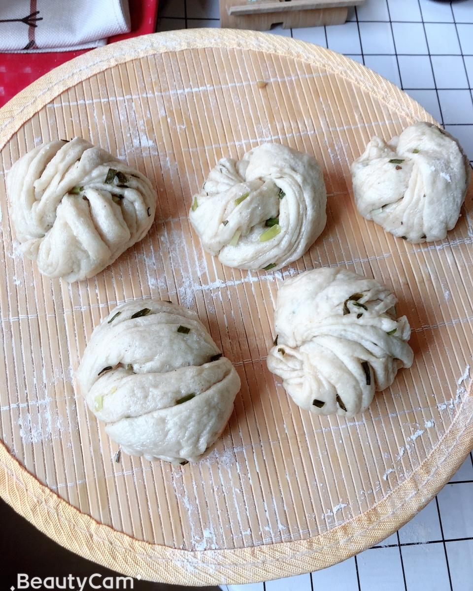 葱油花卷 Steamed Roll