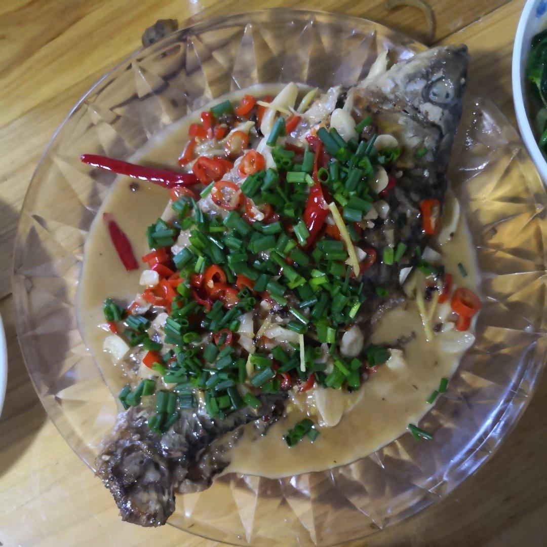 家传煎鲫鱼