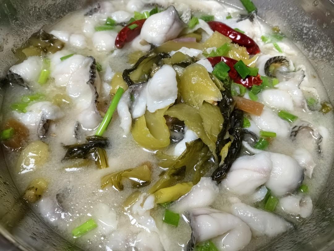 厨师长教你：“酸菜鱼”的传统做法，色香味俱全