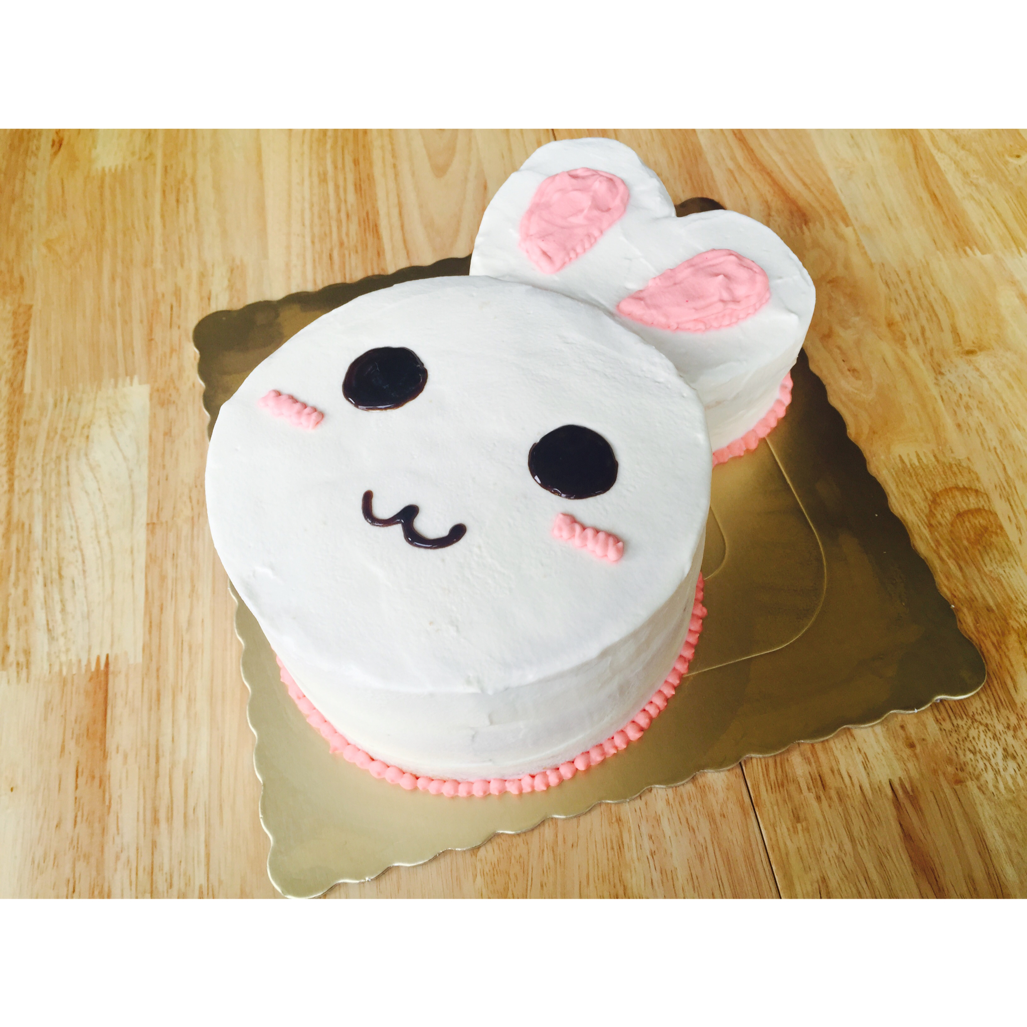 蛋花danford做的胖嘟嘟大白兔蛋糕