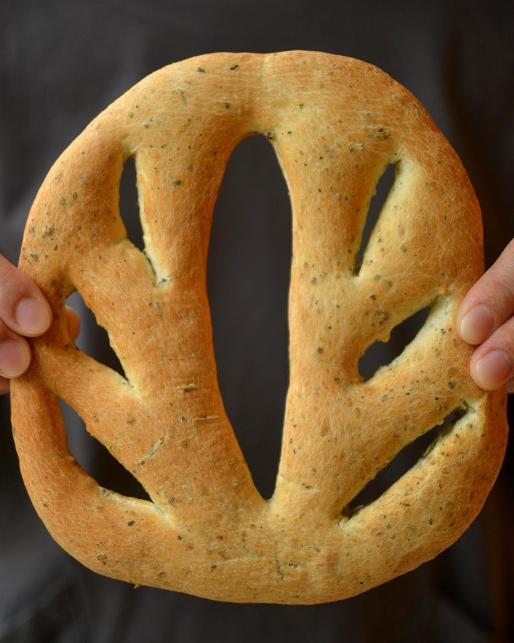 深山养蜂农做的fougasse普罗旺斯香草面包-风炉菜谱17