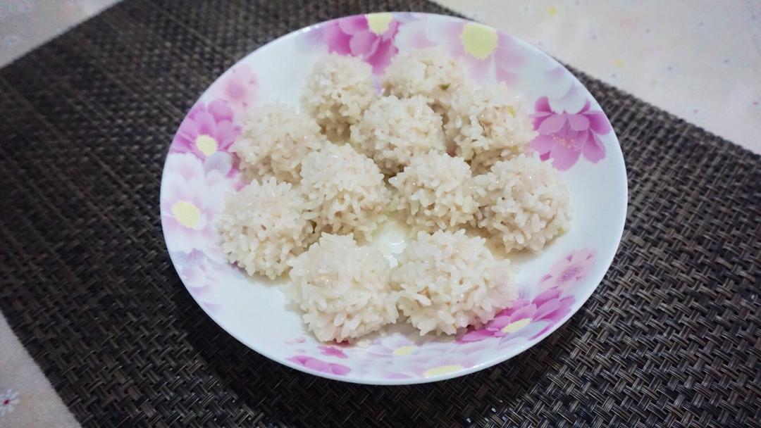 蒸糯米丸子