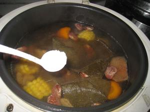 荷叶瘦肉汤的做法 步骤9