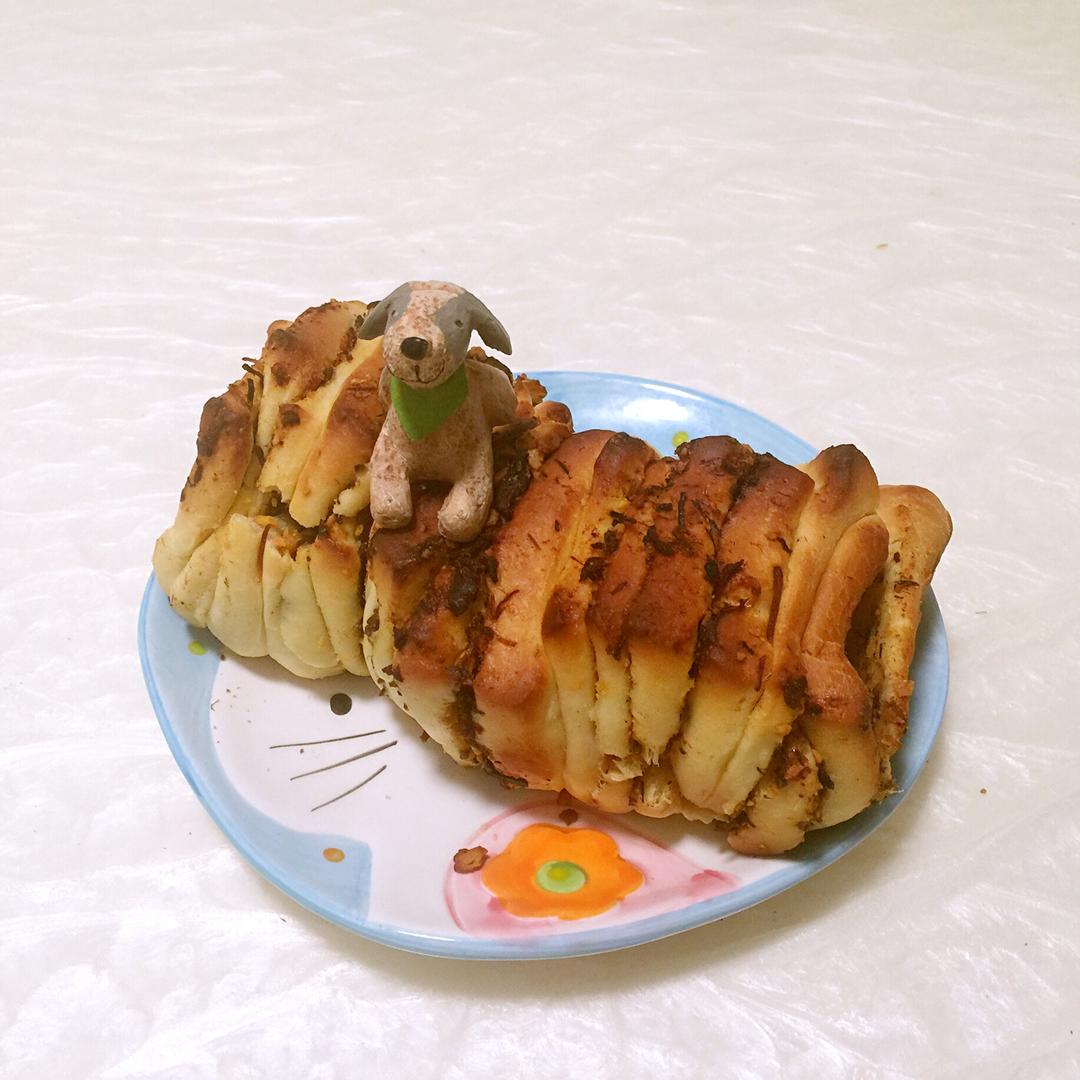手撕千层肉松面包