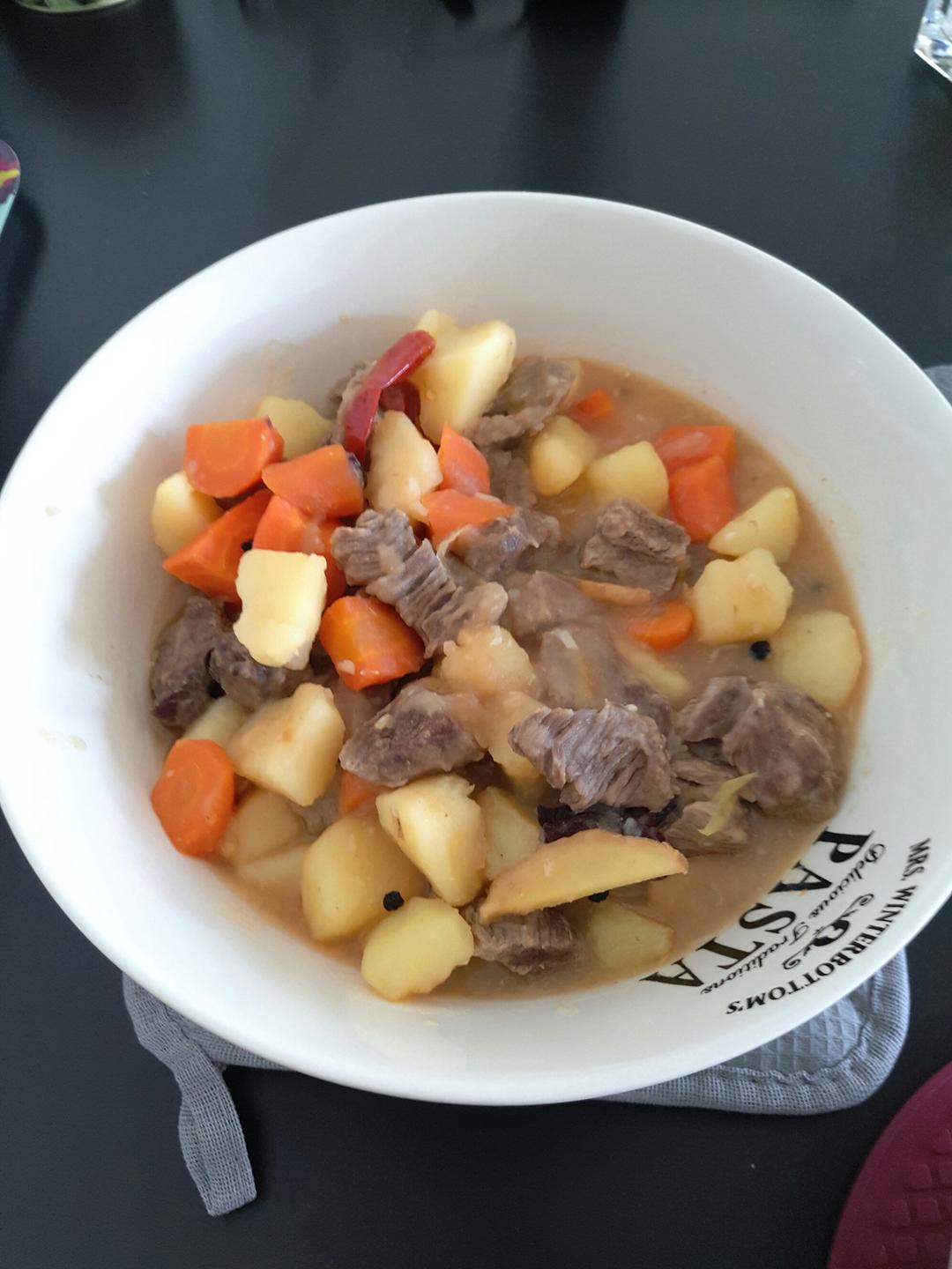 土豆烧牛肉