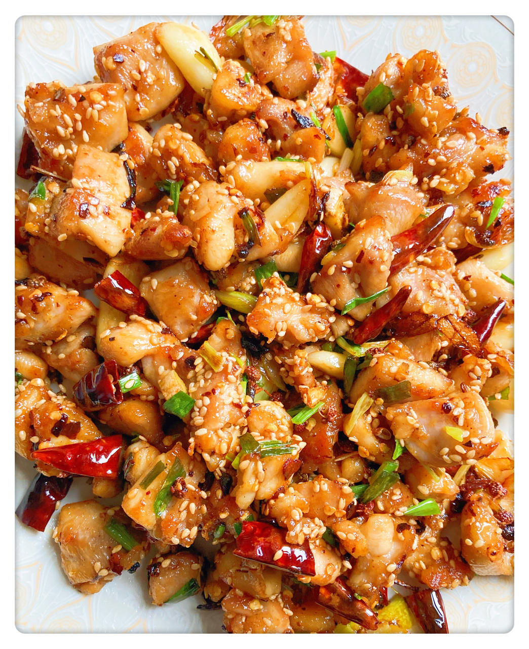 外酥里嫩麻辣鲜香～辣子鸡丁