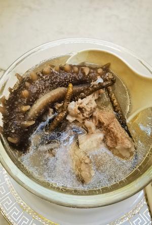 冬虫草海叁炖排骨汤的做法 步骤1