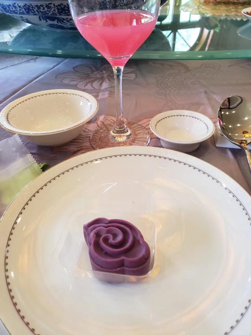 夏日清新单品：四种口味流心绿豆糕