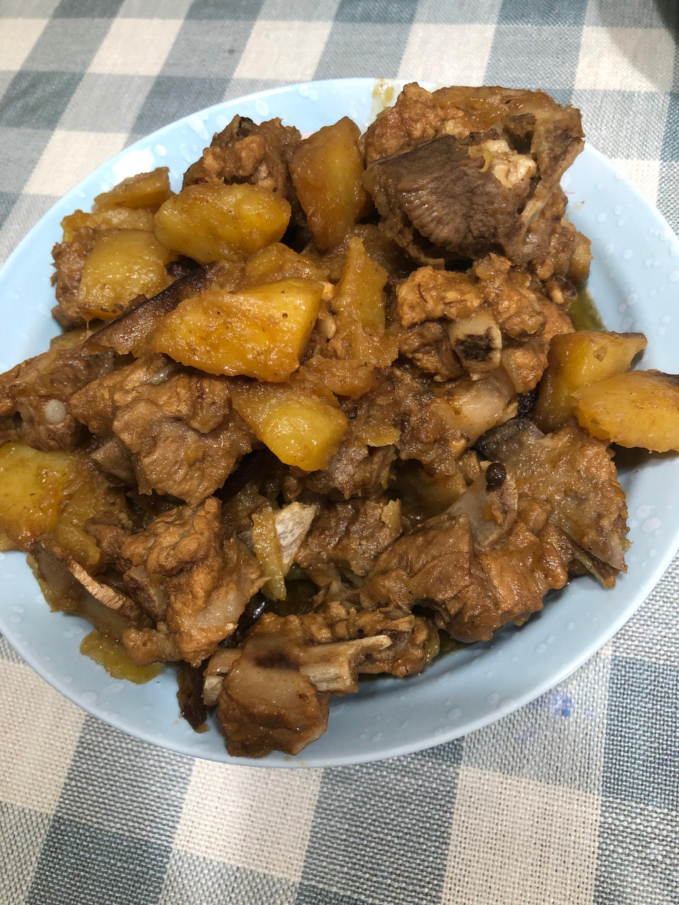 土豆炖排骨