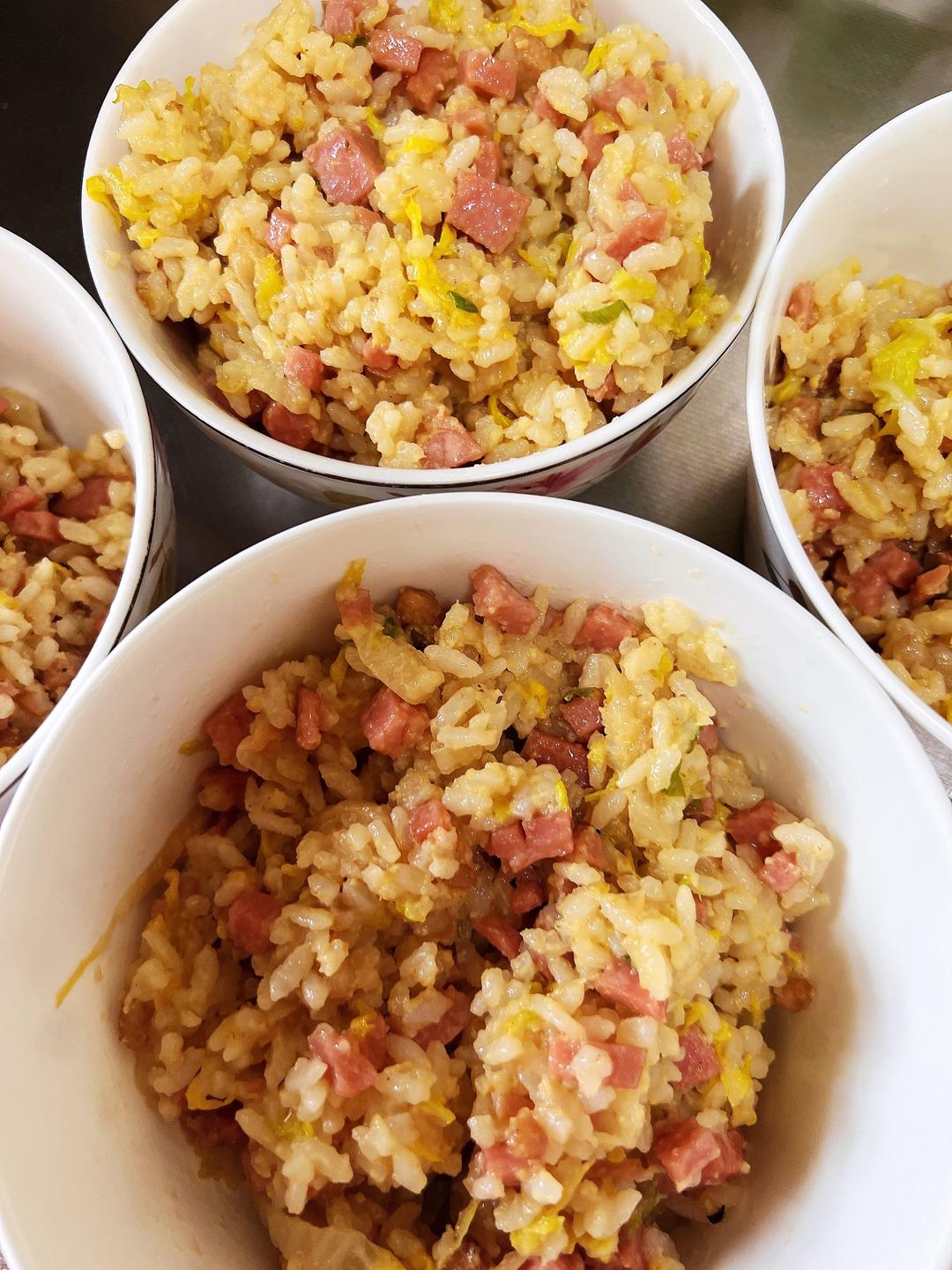 自由式蛋炒饭的做法