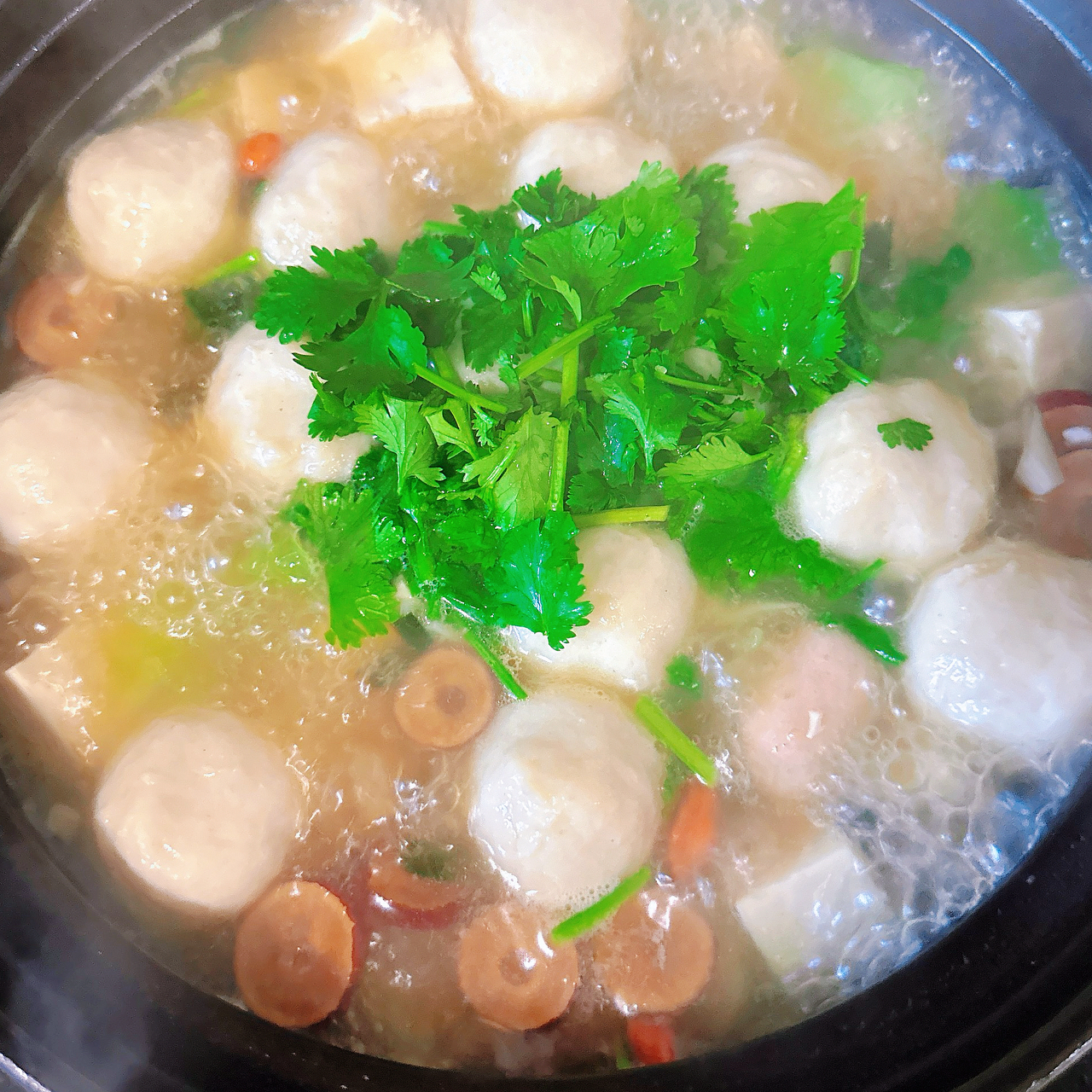 锅圈食汇❗️鱼丸豆腐三鲜汤‼️的做法 步骤10