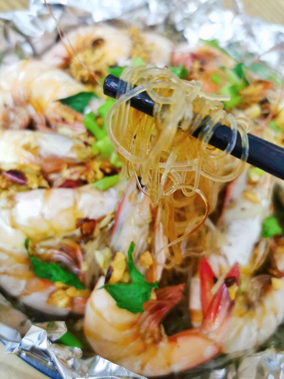 蒜蓉粉丝烤虾