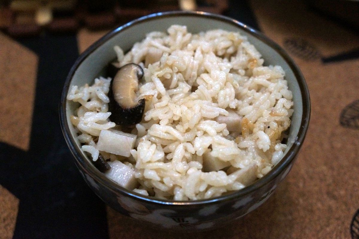 香菇芋头炊饭