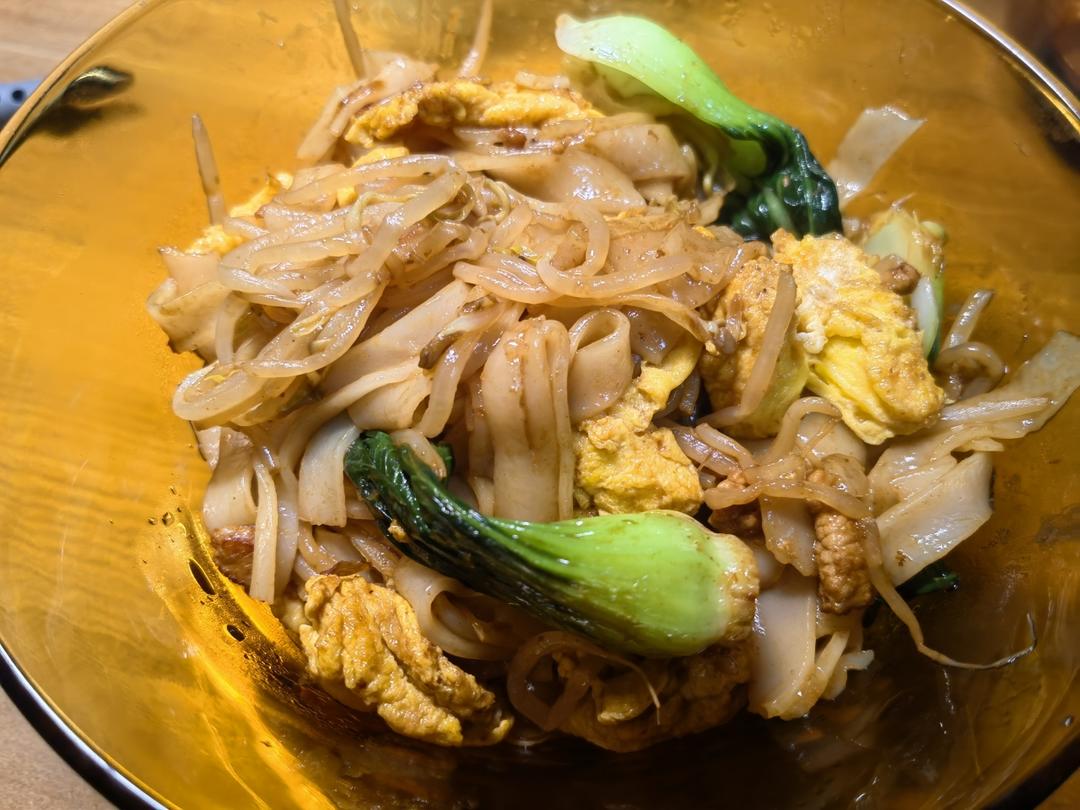 路边摊的炒河粉