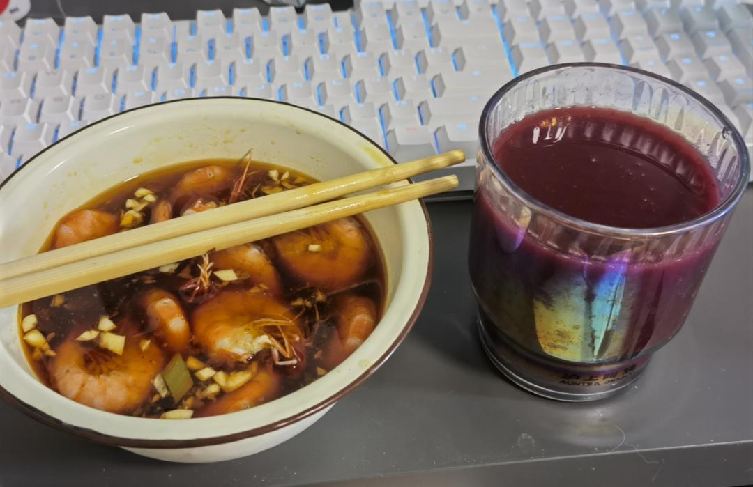 超简单的捞汁虾蛤