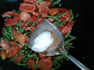 番茄豆角蒸面条/河南卤面的做法 步骤5