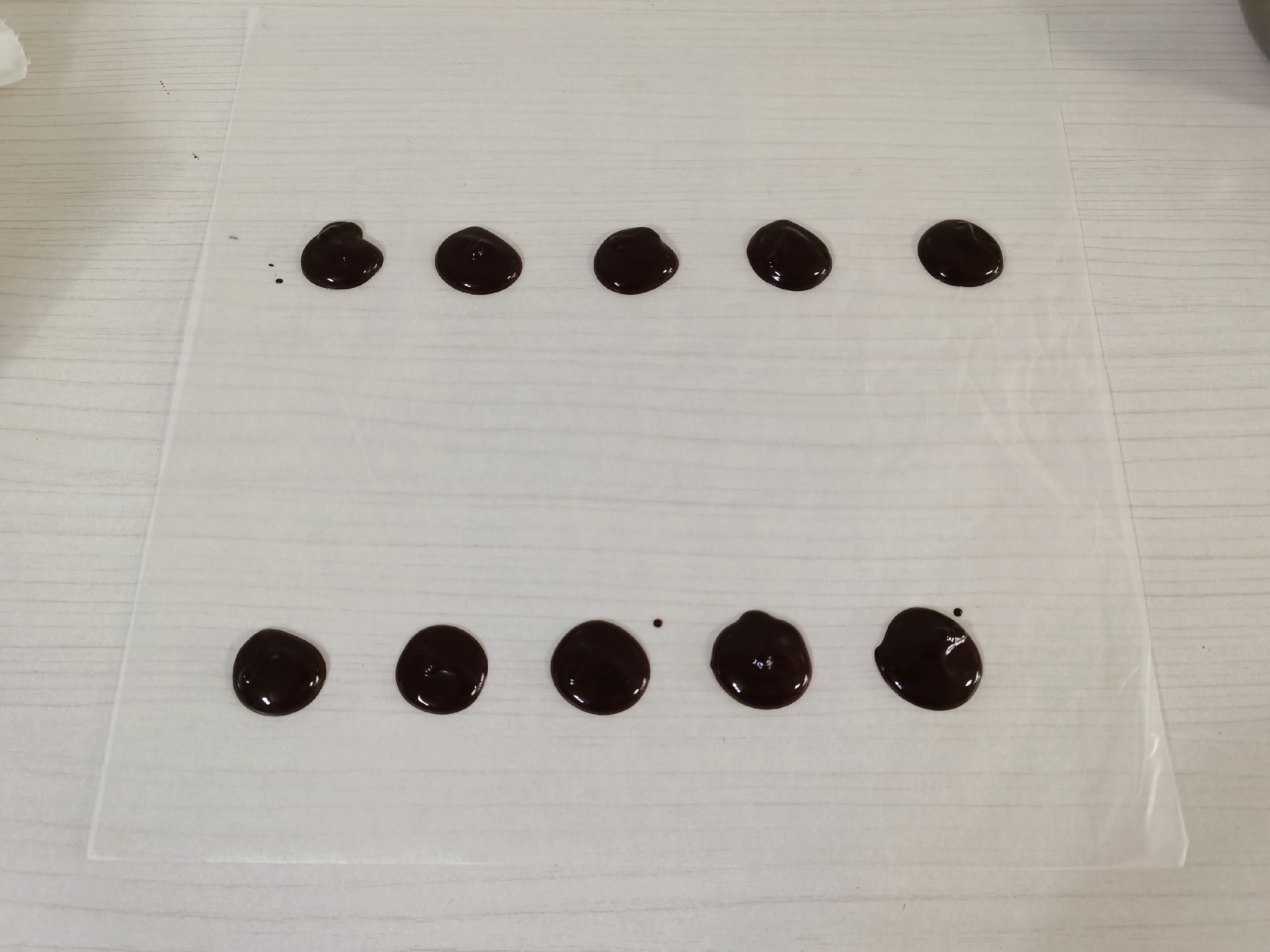 四寸森系巧克力蛋糕🍫巧克力装饰件的做法 步骤15