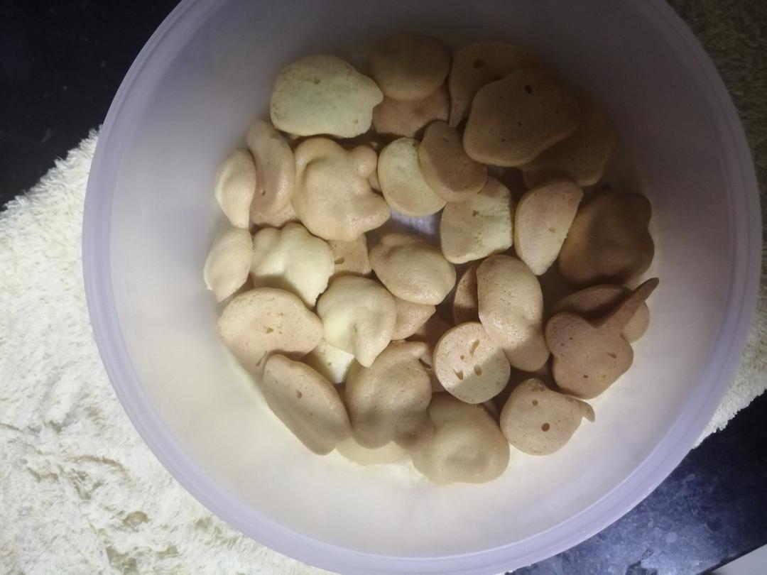 鸡蛋小饼干