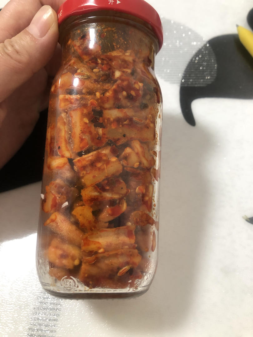 四川风味麻辣萝卜干