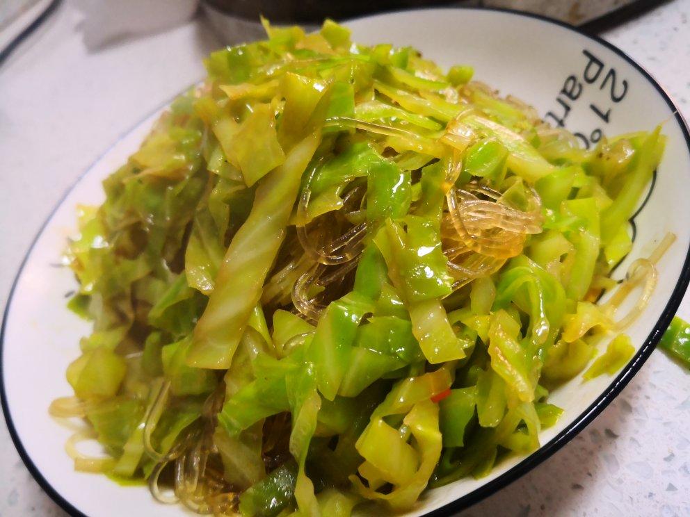 圆白菜炒粉丝