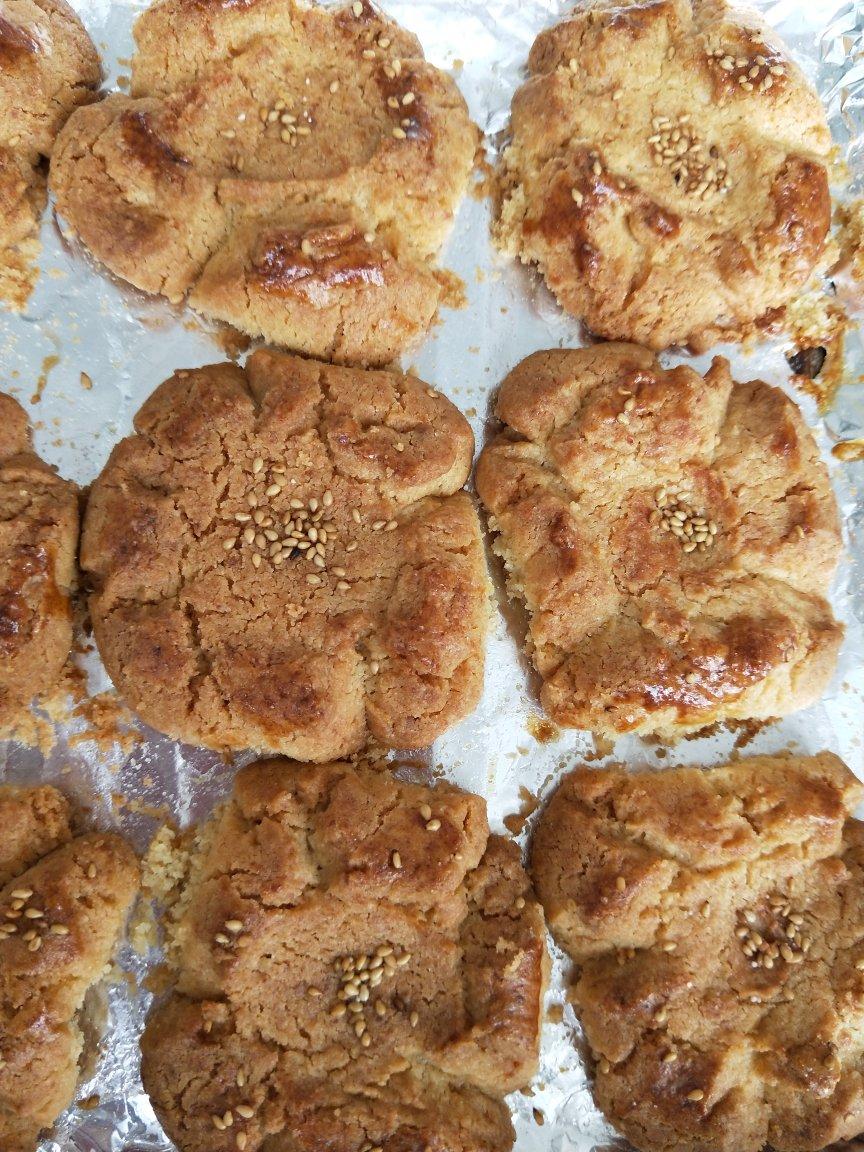 轻轻一按就碎掉的原味桃酥（不输猪油版）