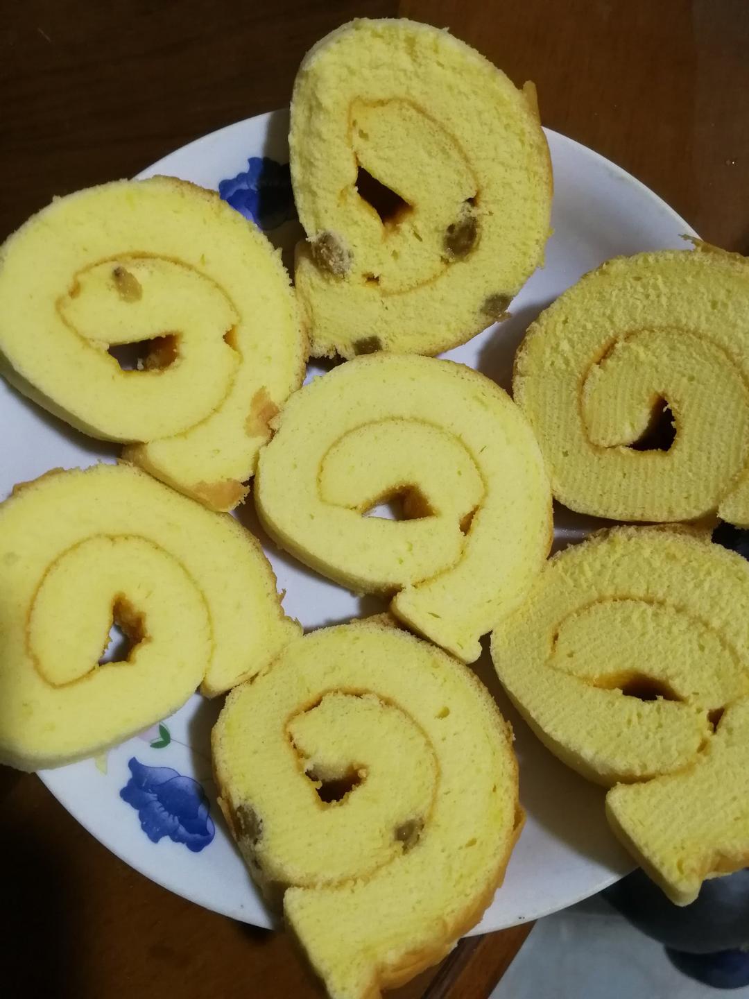 葡萄干蛋糕卷
