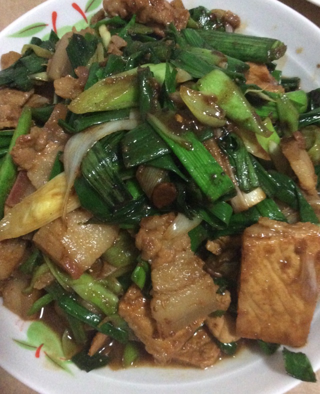 老丁的私房菜-蒜苗回锅肉