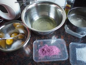 紫薯椰奶大理石戚风蛋糕的做法 步骤1