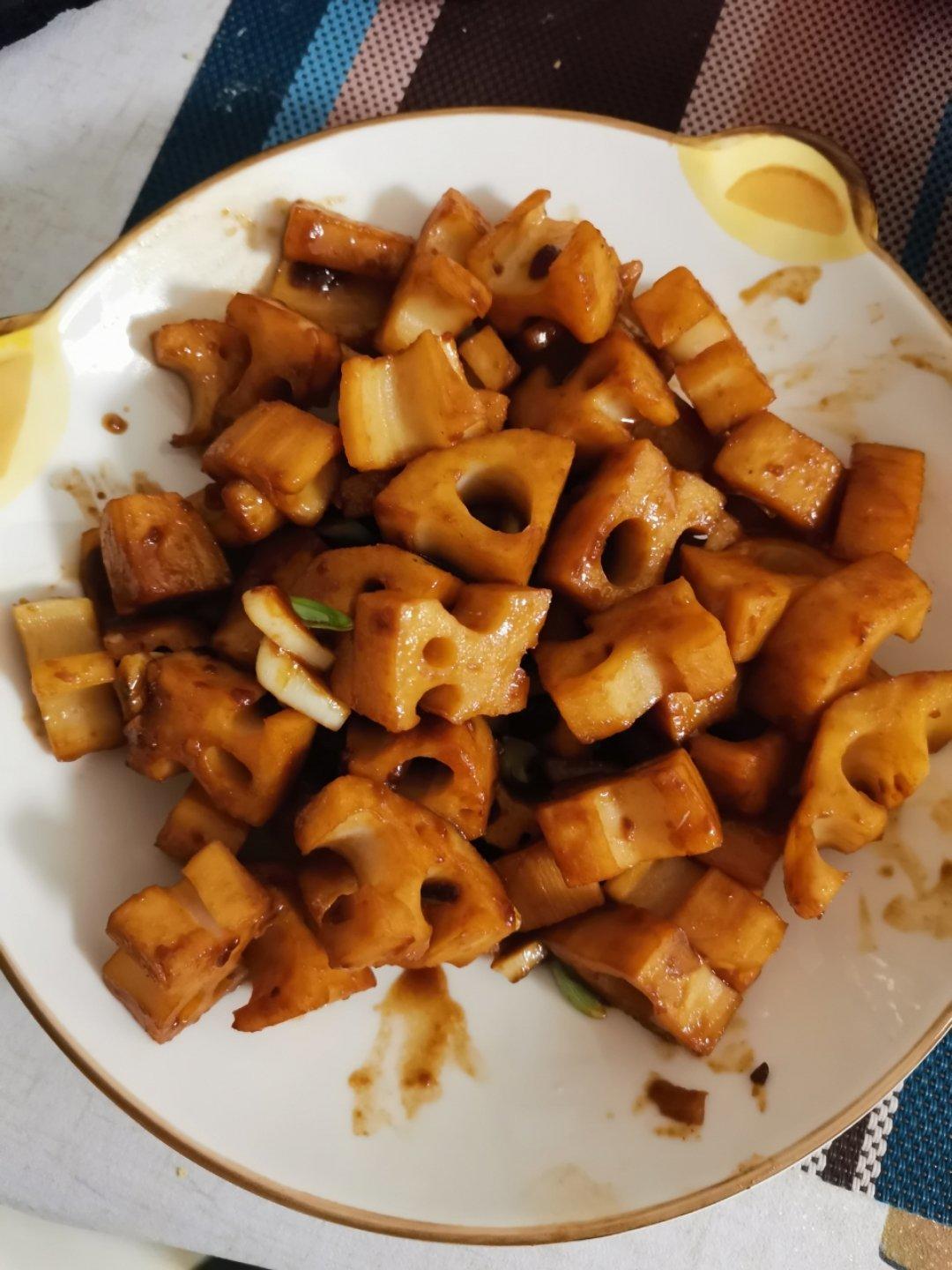 终于找到莲藕最下饭的吃法，这样做出来，想不好吃都难