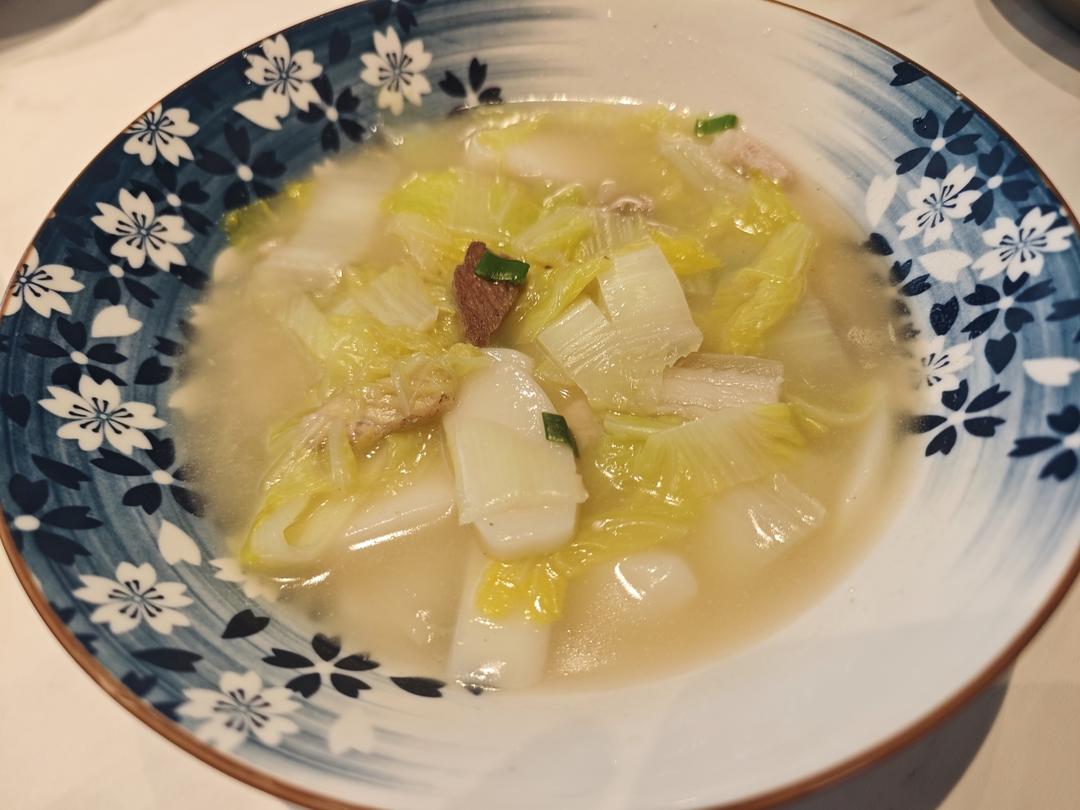 早餐98- 绝佳美味白菜汤年糕