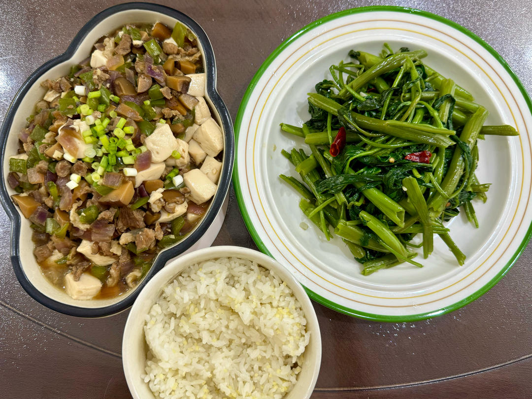 超级下饭的香菇肉沫豆腐