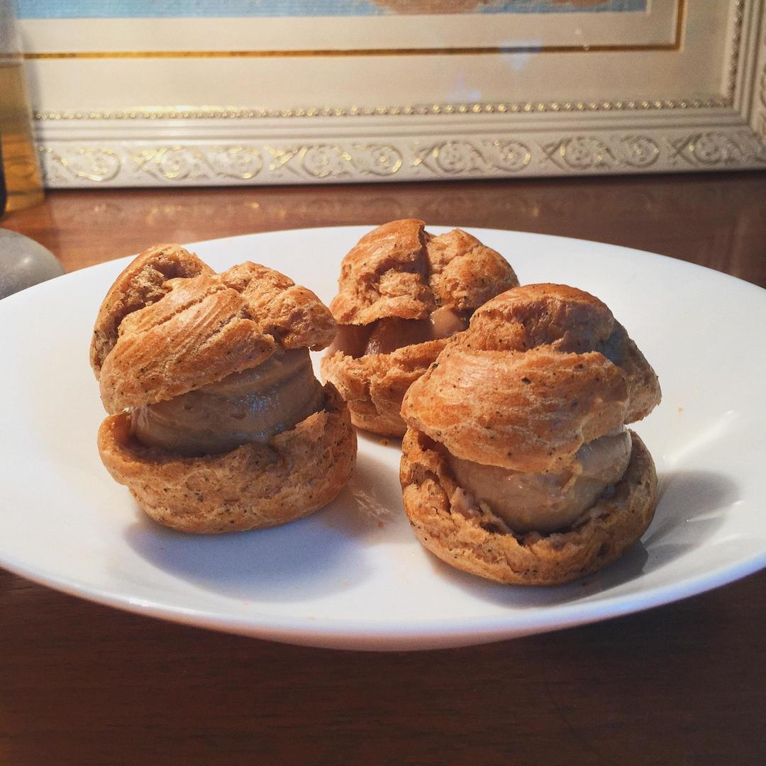 红茶泡芙(飯田順子)的做法