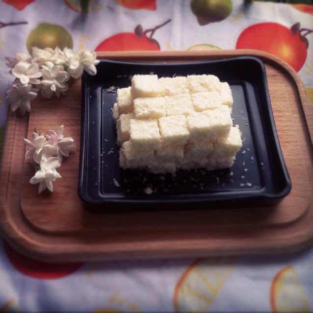 完胜85度C牛奶椰丝小方