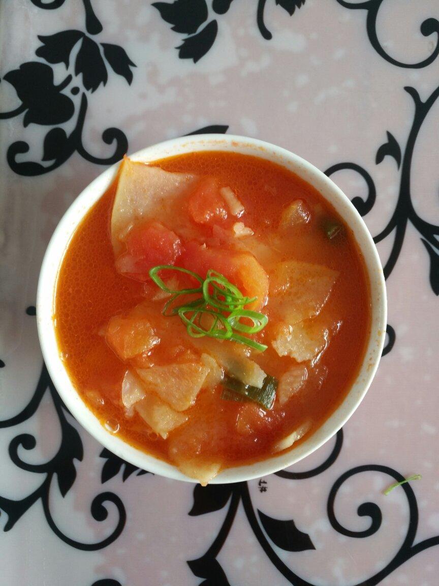 朴云做的超级浓超好喝的番茄土豆汤
