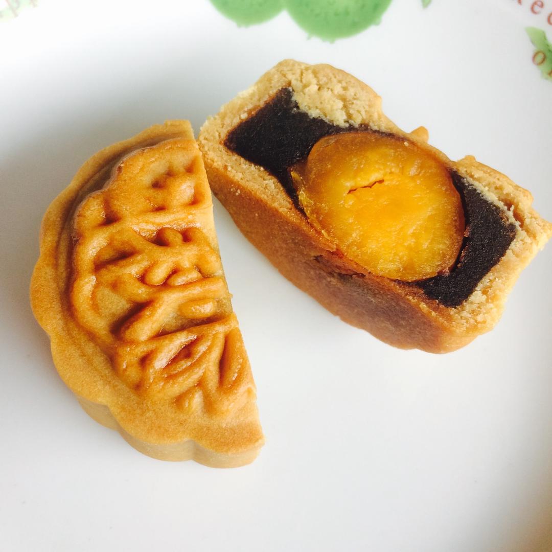 中秋必吃的中华传统点心 广式月饼