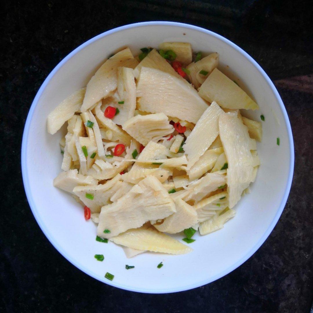 油泼笋片