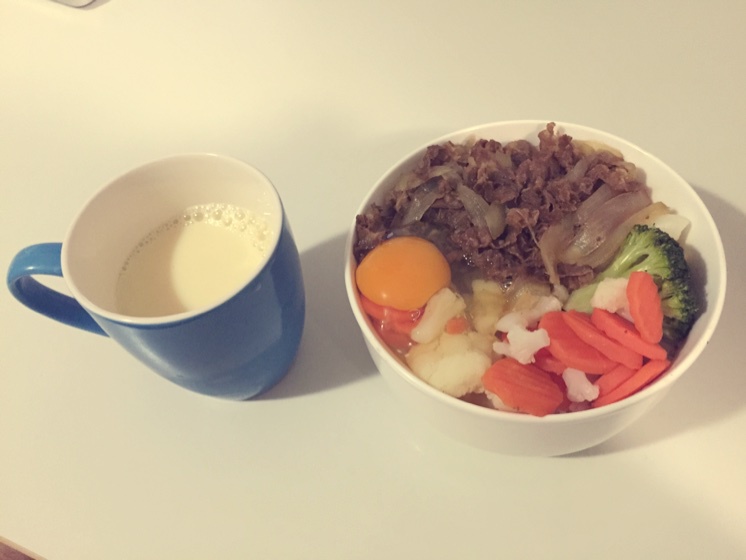 和风牛肉饭 （牛丼）